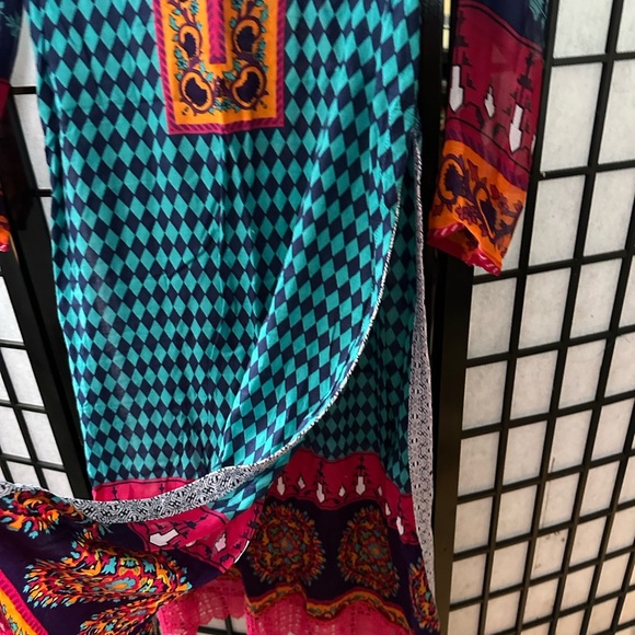 Tunic dress - Picture 2 of 5